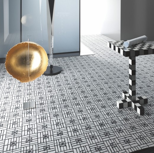 Celoplošný koberec s moderním vzorem